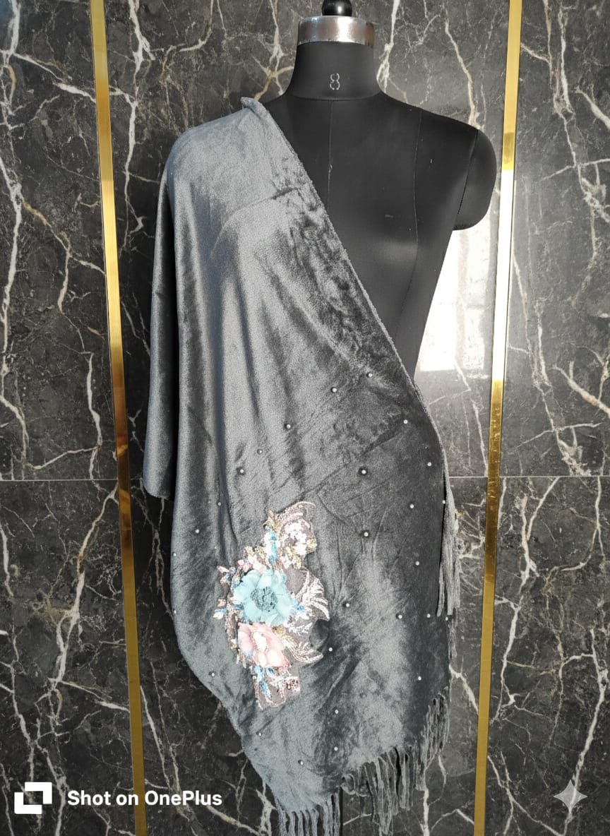 Velvet stole side work 